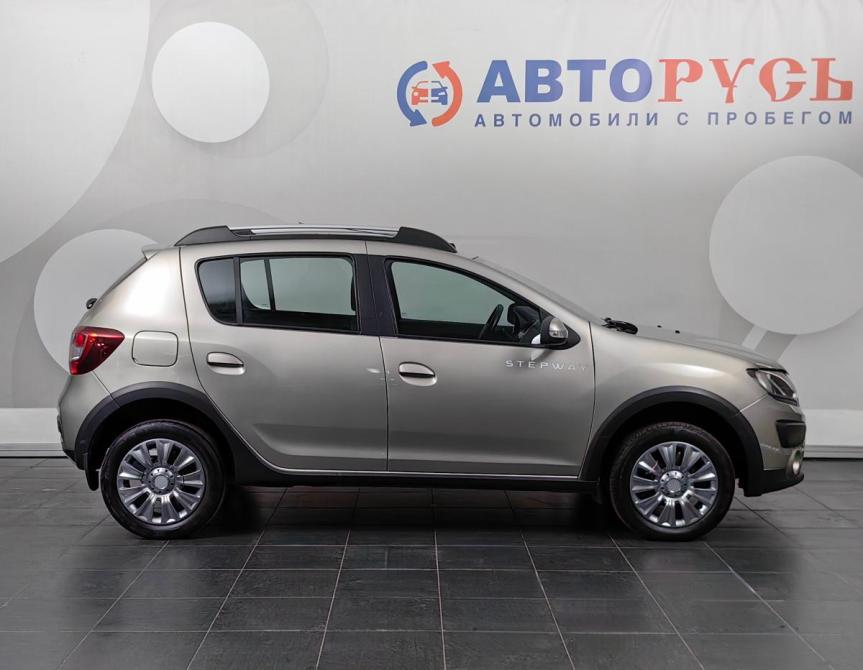 Renault Sandero II Москва  - изображение 5