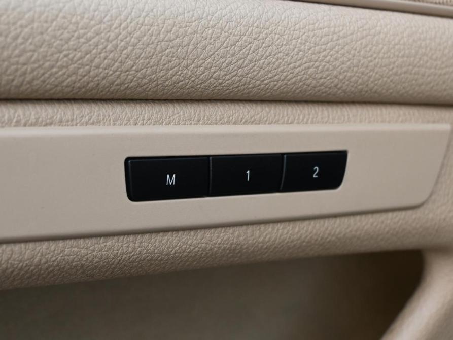 BMW 5 серии VI (F10/F11/F07) Рестайлинг Волгоград  - изображение 19