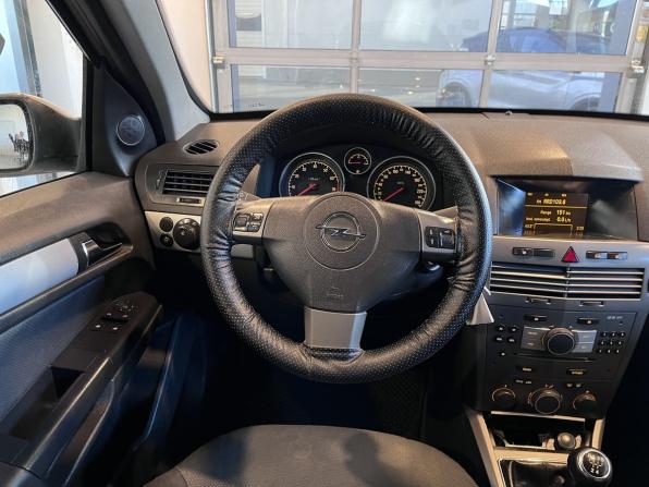 Opel Astra H с пробегом 2006 года, цена 340 000 рублей, 401179 км, хэтчбек, Автокод Объявления