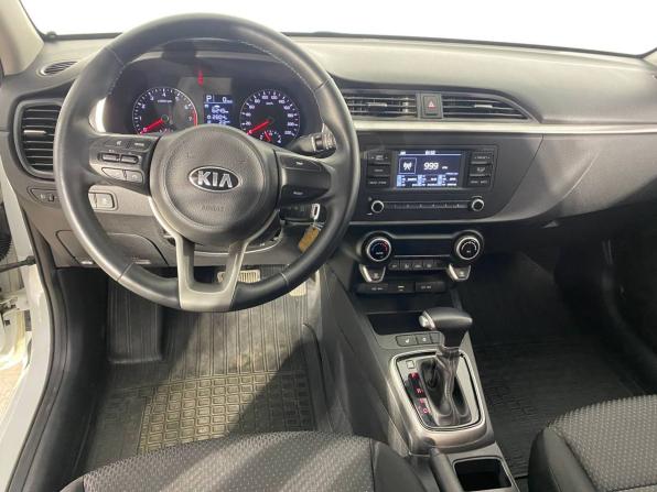 Kia Rio IV Рестайлинг с пробегом 2020 года, цена 1 579 000 рублей, 22111 км, седан, Автокод Объявления