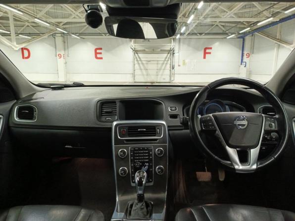 Volvo V60 I Рестайлинг с пробегом 2014 года, цена 1 329 000 рублей, 149771 км, универсал, Автокод Объявления