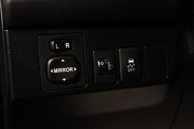 Toyota RAV4 IV (XA40) с пробегом 2014 года, цена 2 049 000 рублей, 114000 км, внедорожник, Автокод Объявления