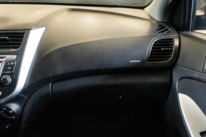 Hyundai Solaris I Рестайлинг с пробегом 2015 года, цена 789 000 рублей, 184036 км, седан, Автокод Объявления