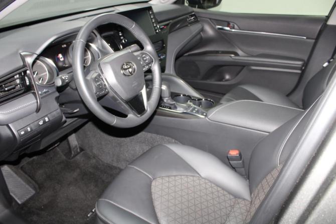 Toyota Camry VIII (XV70) Рестайлинг с пробегом 2022 года, цена 4 000 000 рублей, 5126 км, седан, Автокод Объявления