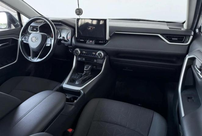 Toyota RAV4 V (XA50) с пробегом 2019 года, цена 3 250 000 рублей, 65683 км, внедорожник, Автокод Объявления