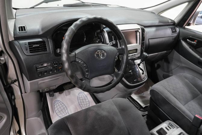 Toyota Alphard I Рестайлинг с пробегом 2005 года, цена 2 249 000 рублей, 194000 км, минивэн, Автокод Объявления