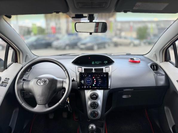 Toyota Yaris III с пробегом 2010 года, цена 549 000 рублей, 186822 км, хэтчбек, Автокод Объявления