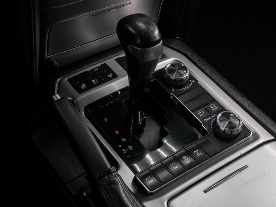 Toyota Land Cruiser 200 Series Рестайлинг 2 Тюмень  - изображение 13