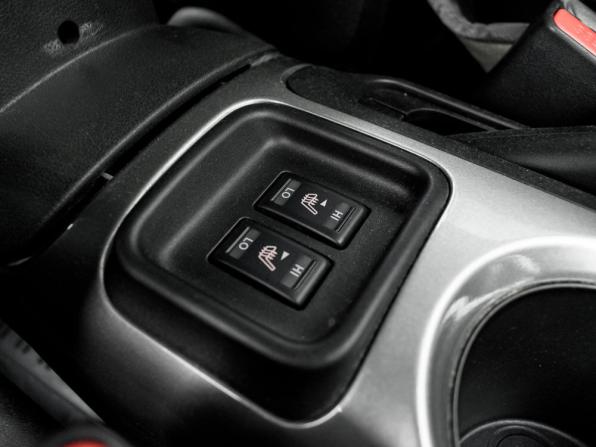 Nissan Juke I с пробегом 2012 года, цена 1 200 000 рублей, 60108 км, внедорожник, Автокод Объявления