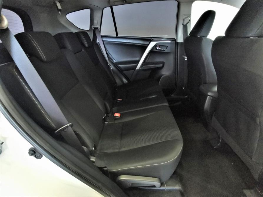 Toyota RAV4 IV (XA40) Москва  - изображение 15