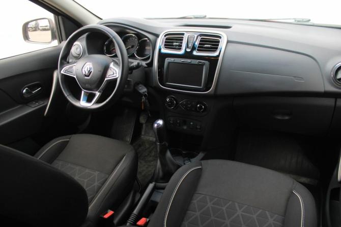 Renault Sandero II Рестайлинг с пробегом 2020 года, цена 1 250 000 рублей, 104000 км, хэтчбек, Автокод Объявления