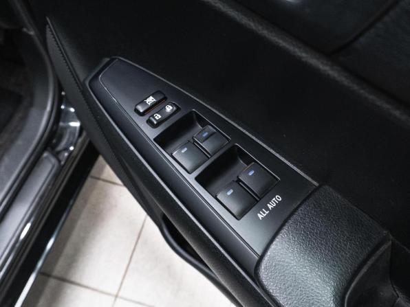 Toyota Corolla XI (E160 E170) Рестайлинг 2 с пробегом 2019 года, цена 1 450 000 рублей, 102829 км, универсал, Автокод Объявления