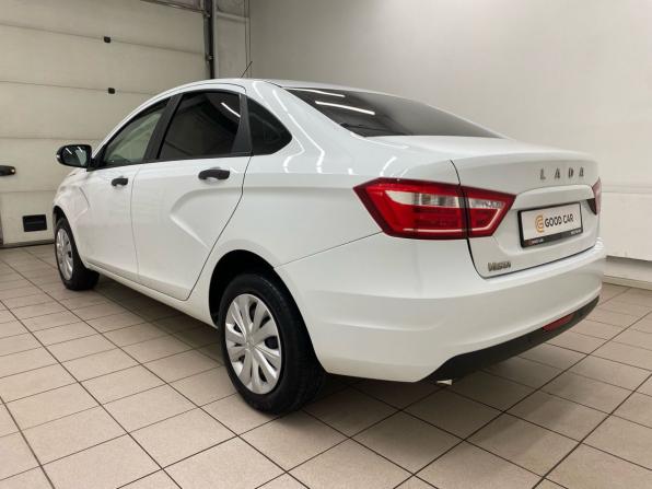 Lada (ВАЗ) Vesta I с пробегом 2019 года, цена 890 000 рублей, 123722 км, седан, Автокод Объявления
