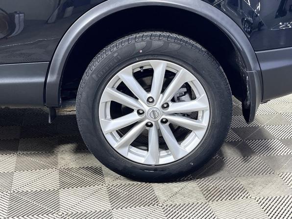 Nissan Qashqai II с пробегом 2017 года, цена 1 890 000 рублей, 71781 км, внедорожник, Автокод Объявления
