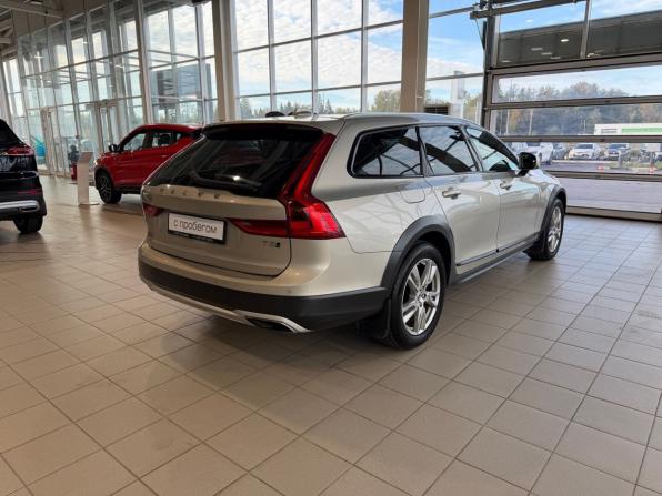 Volvo V90 Cross Country I с пробегом 2018 года, цена 3 175 900 рублей, 136164 км, универсал, Автокод Объявления