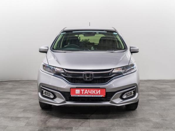 Honda Fit III Рестайлинг с пробегом 2018 года, цена 1 075 000 рублей, 57881 км, хэтчбек, Автокод Объявления