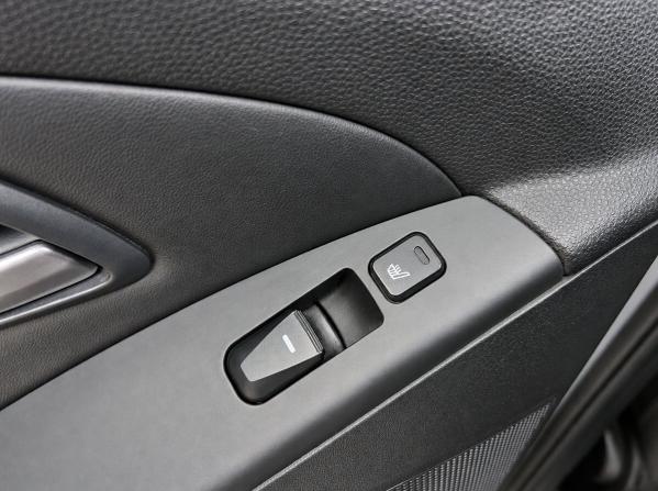 Hyundai ix35 I Рестайлинг с пробегом 2015 года, цена 1 520 000 рублей, 202591 км, внедорожник, Автокод Объявления