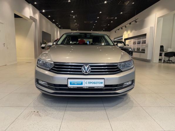 Volkswagen Passat B8 с пробегом 2017 года, цена 2 010 000 рублей, 137093 км, седан, Автокод Объявления