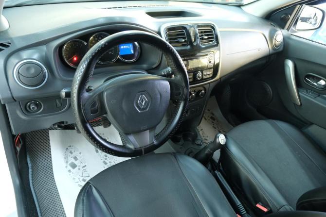 Renault Logan II с пробегом 2016 года, цена 549 000 рублей, 191550 км, седан, Автокод Объявления
