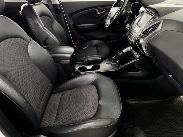 Hyundai ix35 I Рестайлинг с пробегом 2013 года, цена 1 220 000 рублей, 181625 км, внедорожник, Автокод Объявления