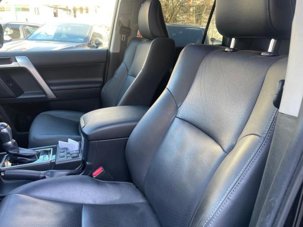 Toyota Land Cruiser Prado 150 Series Рестайлинг 3 с пробегом 2022 года, цена 6 249 000 рублей, 53000 км, внедорожник, Автокод Объявления