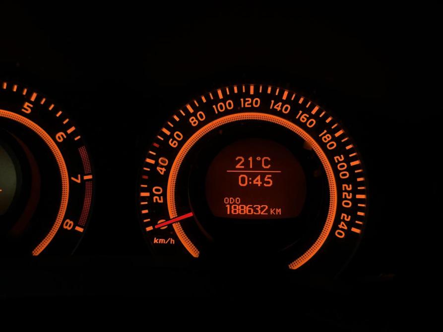 Toyota Auris I Азнакаево  - изображение 20