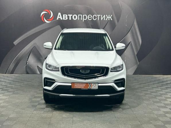 Geely Atlas Pro с пробегом 2024 года, цена 1 899 000 рублей, 60544 км, внедорожник, Автокод Объявления