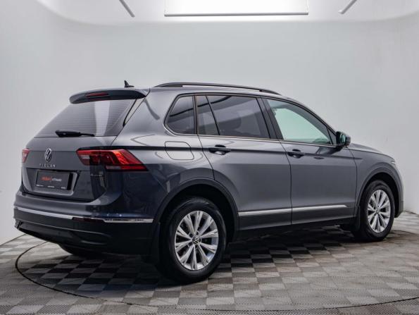 Volkswagen Tiguan II Рестайлинг с пробегом 2021 года, цена 2 695 000 рублей, 101000 км, внедорожник, Автокод Объявления