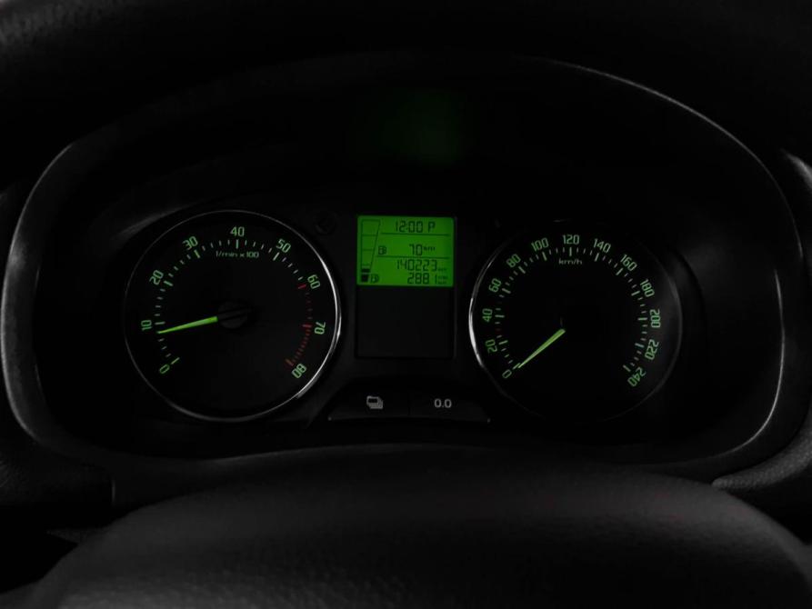 Skoda Fabia II Рестайлинг Москва  - изображение 12
