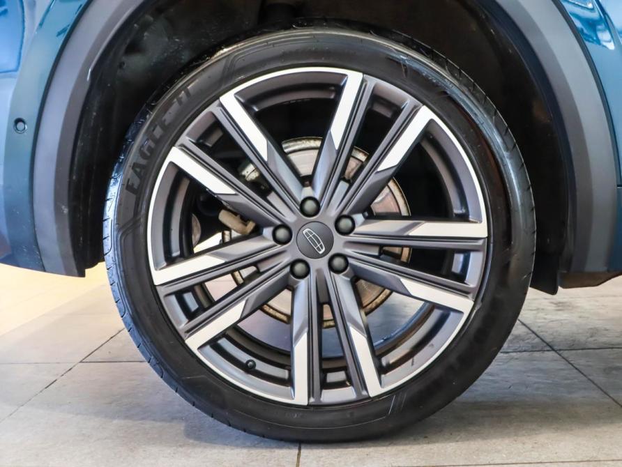 Geely Monjaro I Москва  - изображение 32