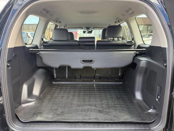 Toyota Land Cruiser Prado 150 Series Рестайлинг 2 с пробегом 2018 года, цена 6 170 000 рублей, 93454 км, внедорожник, Автокод Объявления