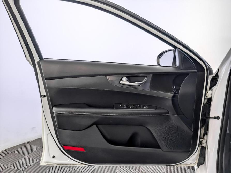 Kia Cerato IV Москва  - изображение 19