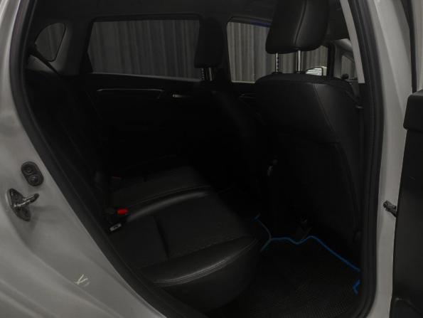 Honda Fit III с пробегом 2014 года, цена 930 000 рублей, 217000 км, хэтчбек, Автокод Объявления