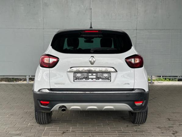 Renault Kaptur I с пробегом 2018 года, цена 1 750 000 рублей, 50439 км, внедорожник, Автокод Объявления