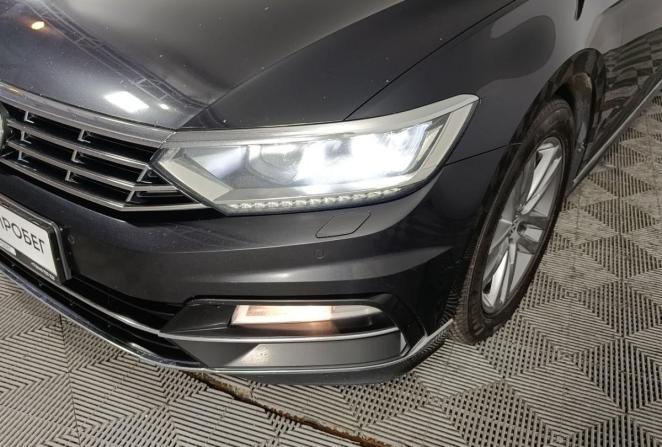 Volkswagen Passat B8 с пробегом 2019 года, цена 1 890 000 рублей, 320050 км, универсал, Автокод Объявления