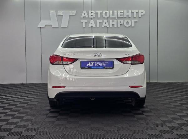 Hyundai Elantra V (MD) Рестайлинг с пробегом 2015 года, цена 1 299 000 рублей, 182169 км, седан, Автокод Объявления