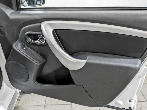 Nissan Terrano III (D10) с пробегом 2020 года, цена 1 290 000 рублей, 115622 км, внедорожник, Автокод Объявления