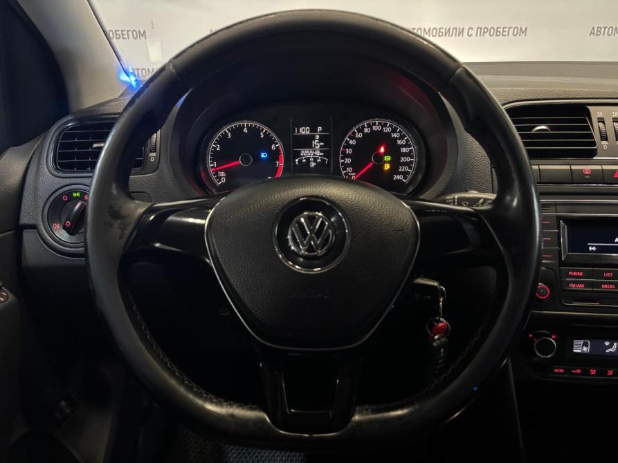 Volkswagen Polo V Рестайлинг Санкт-Петербург  - изображение 16