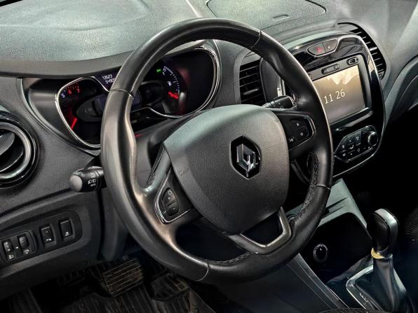 Renault Kaptur I с пробегом 2017 года, цена 1 530 000 рублей, 73522 км, внедорожник, Автокод Объявления