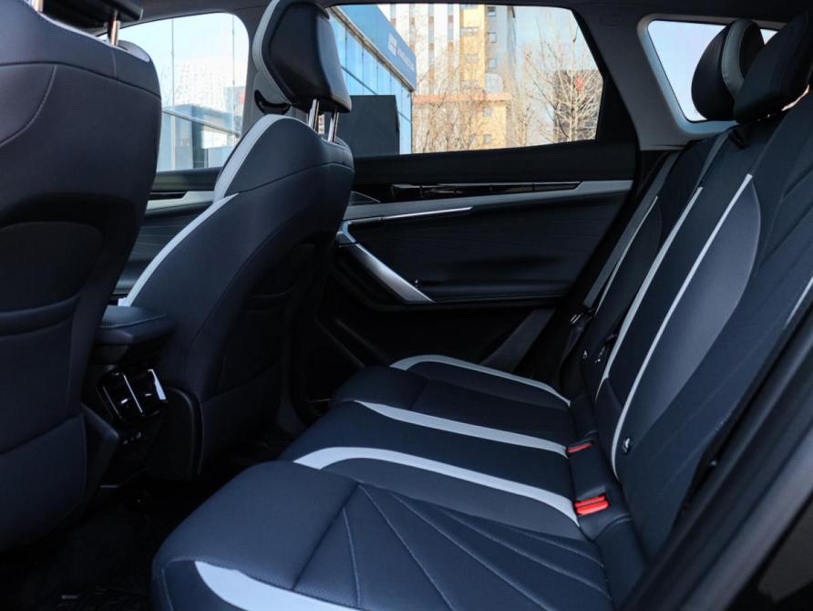 Geely Atlas II Москва  - изображение 9