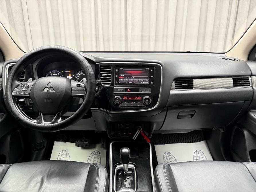 Mitsubishi Outlander III Рестайлинг 3 Ижевск  - изображение 16