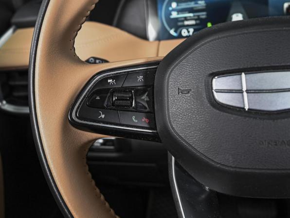 Geely Okavango I с пробегом 2023 года, цена 2 730 000 рублей, 34221 км, внедорожник, Автокод Объявления