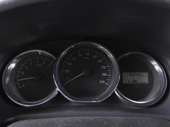 Renault Logan II с пробегом 2017 года, цена 560 000 рублей, 116343 км, седан, Автокод Объявления