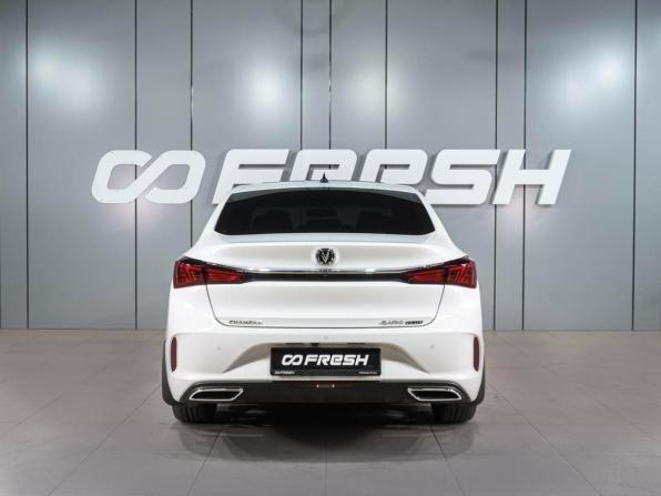 Changan Eado Plus с пробегом 2024 года, цена 1 669 000 рублей, 36770 км, седан, Автокод Объявления