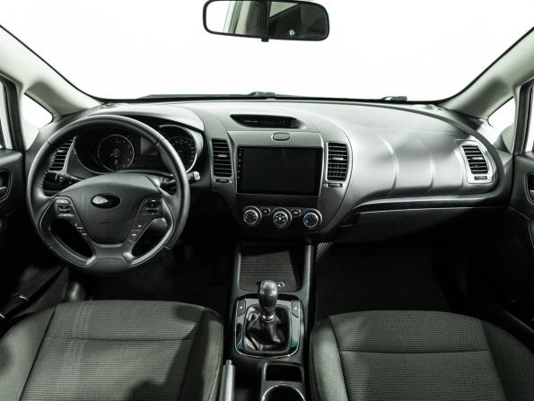 Kia Cerato III Рестайлинг (Classic) с пробегом 2018 года, цена 1 279 700 рублей, 155391 км, седан, Автокод Объявления
