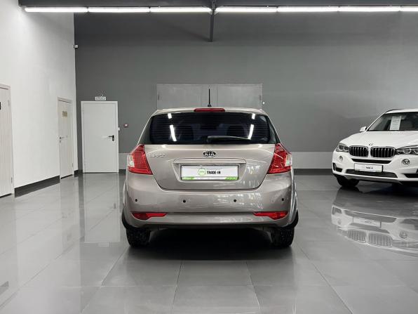 Kia Ceed I Рестайлинг с пробегом 2012 года, цена 845 000 рублей, 182106 км, хэтчбек, Автокод Объявления