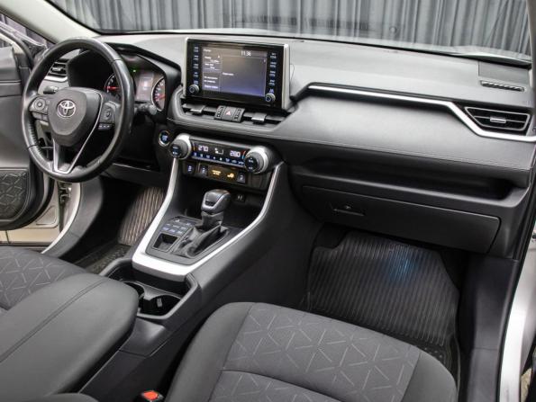 Toyota RAV4 V (XA50) с пробегом 2020 года, цена 3 149 000 рублей, 116000 км, внедорожник, Автокод Объявления