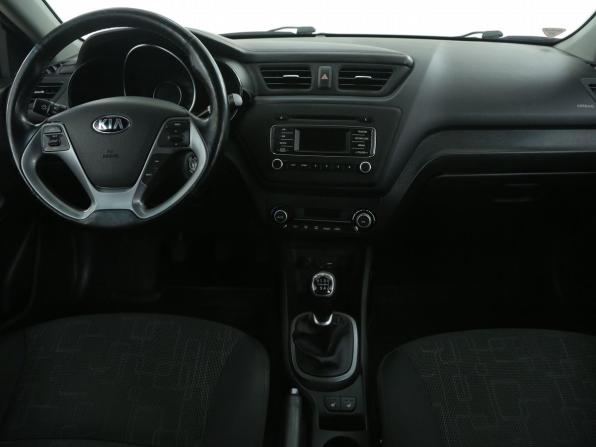 Kia Rio III Рестайлинг с пробегом 2015 года, цена 1 057 000 рублей, 167000 км, седан, Автокод Объявления