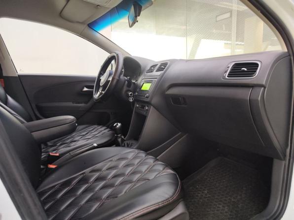 Volkswagen Polo V с пробегом 2014 года, цена 670 000 рублей, 142845 км, седан, Автокод Объявления