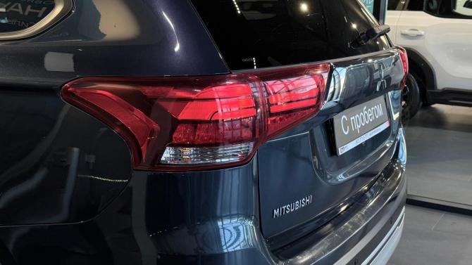 Mitsubishi Outlander III Рестайлинг 3 с пробегом 2020 года, цена 2 099 000 рублей, 78000 км, внедорожник, Автокод Объявления